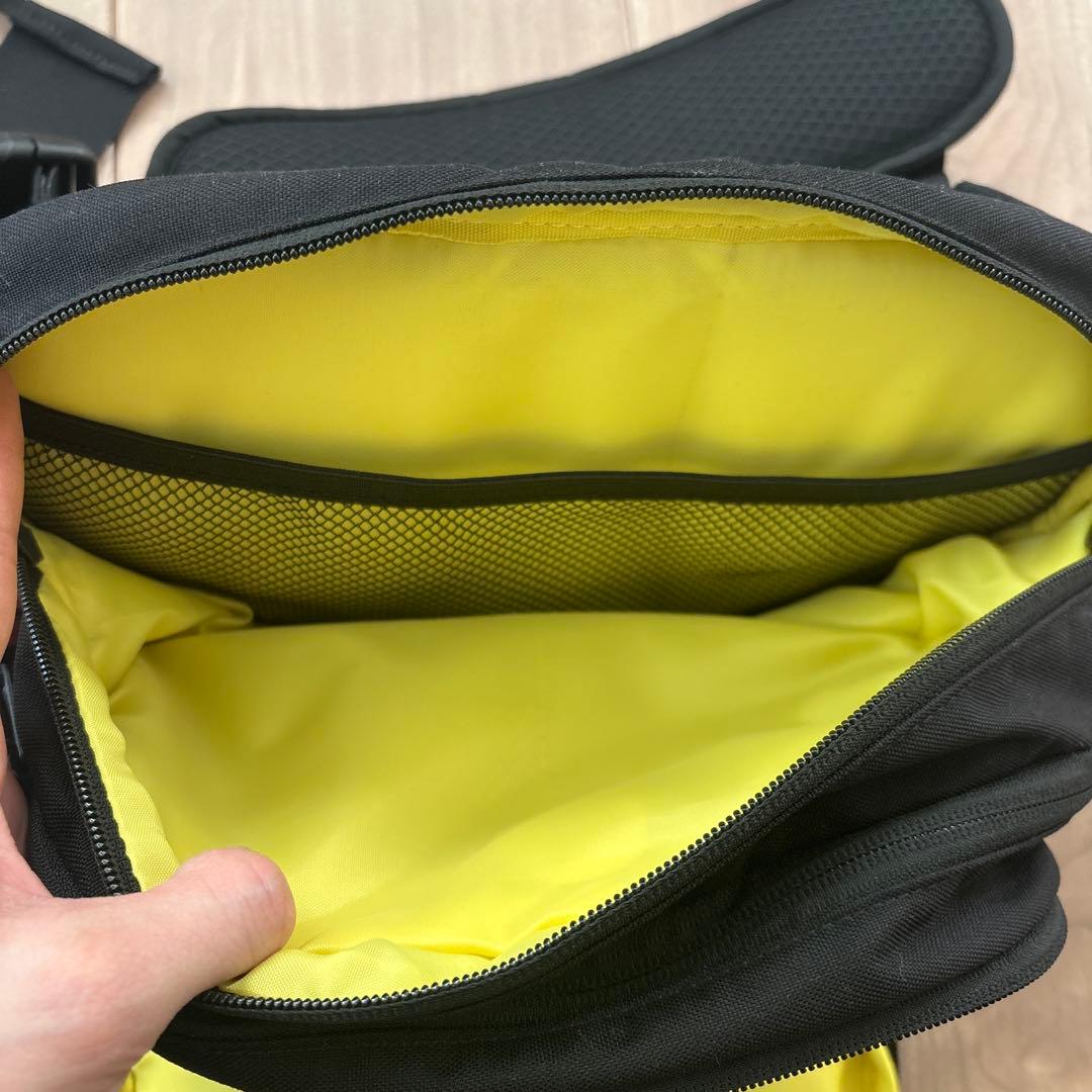 コキりん⭐︎hugoo 2WAY ボディバッグ ヒップシート ブラック 美品