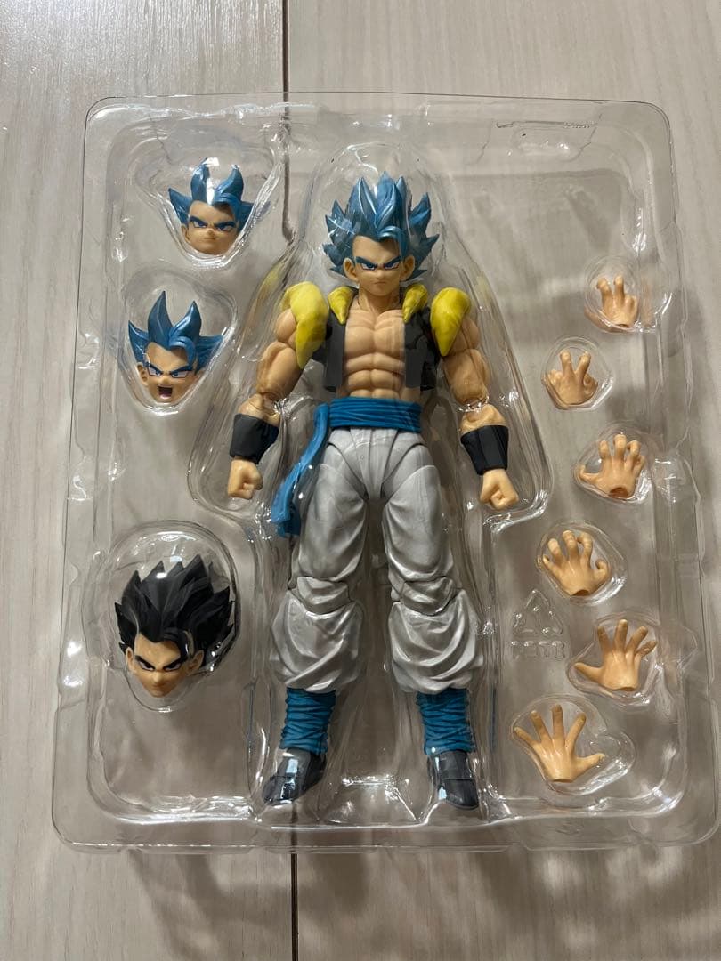 s.h.figuarts ドラゴンボール ゴジータ