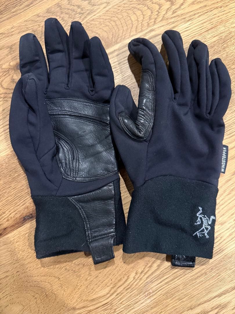 ARC'TERYX ゴアウィンドストッパー　グローブ