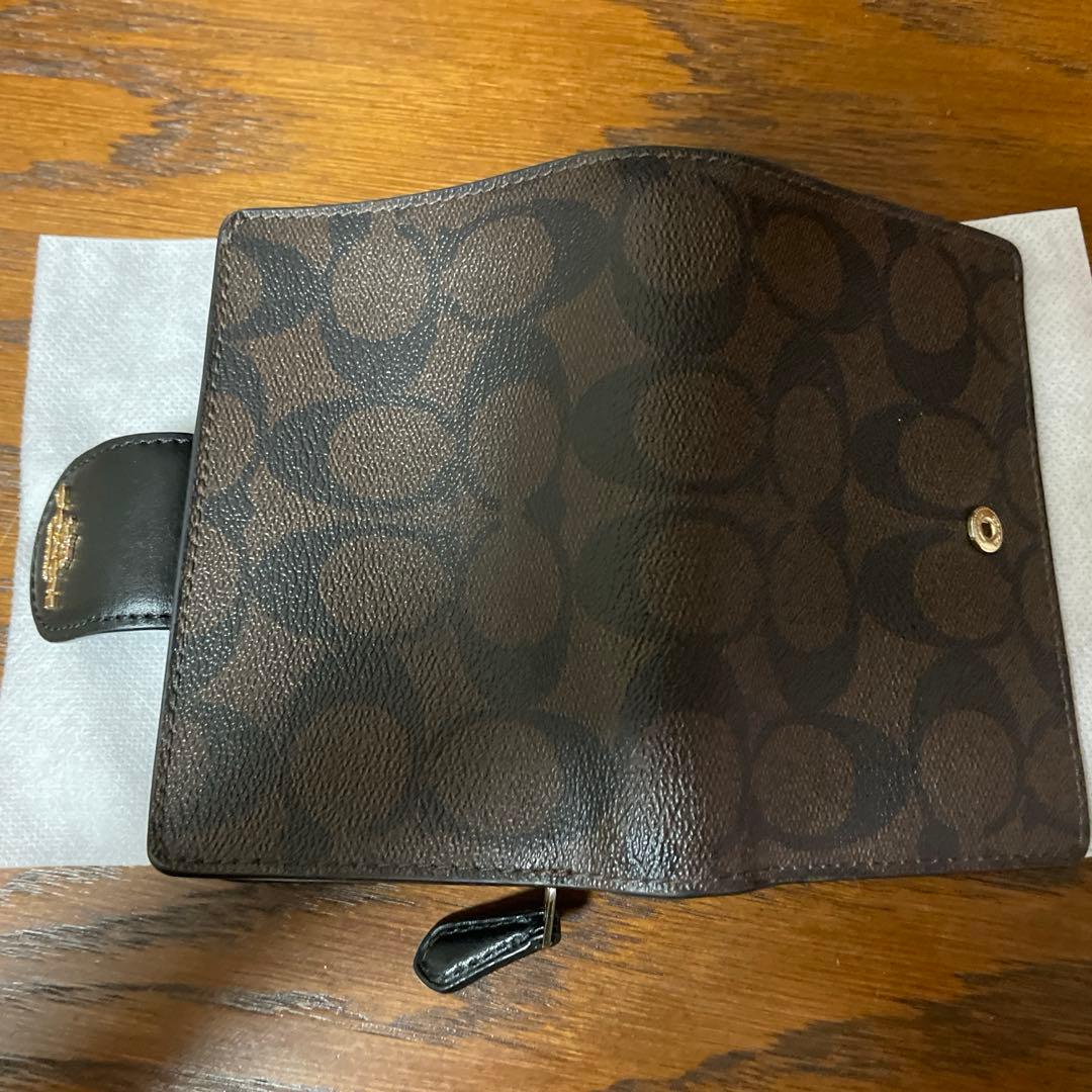 【美品】COACH 二つ折り財布