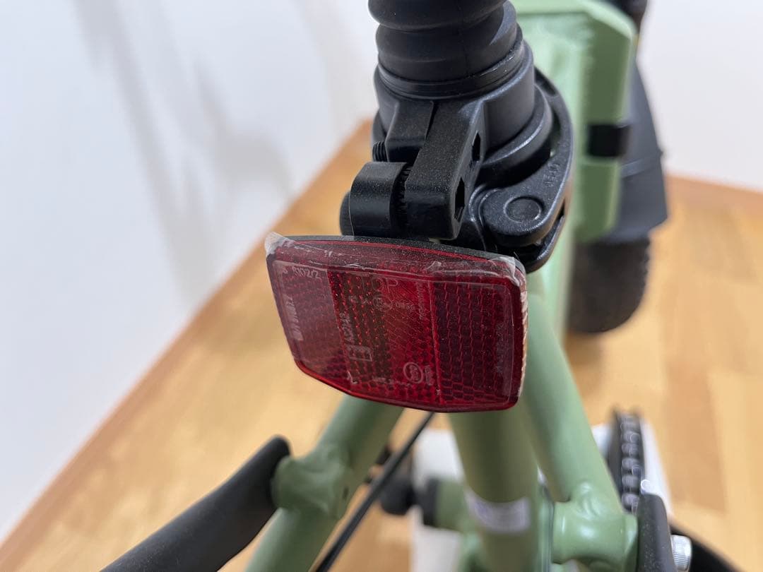 【とり】　未使用品　YADEA　HNT-01 カーキ