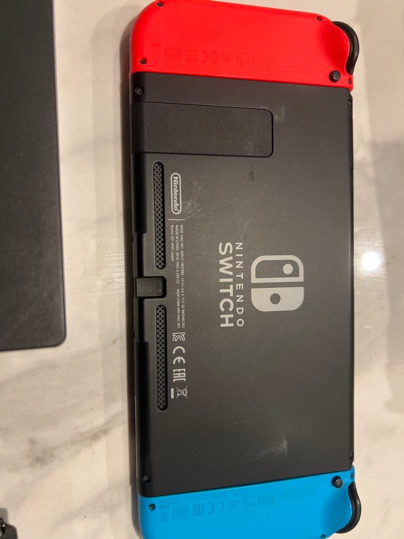 Nintendo Switch 本体