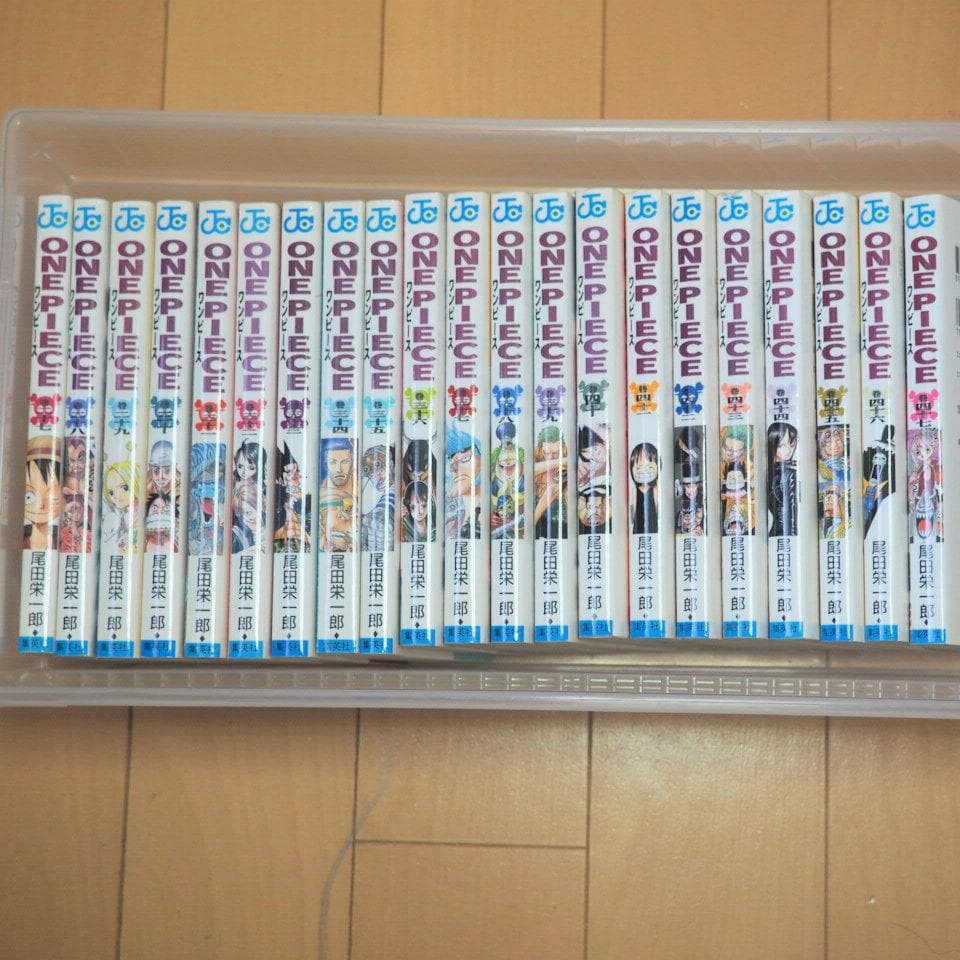 ワンピース ONE PIECE 漫画 1巻～93巻 関連本8冊つき