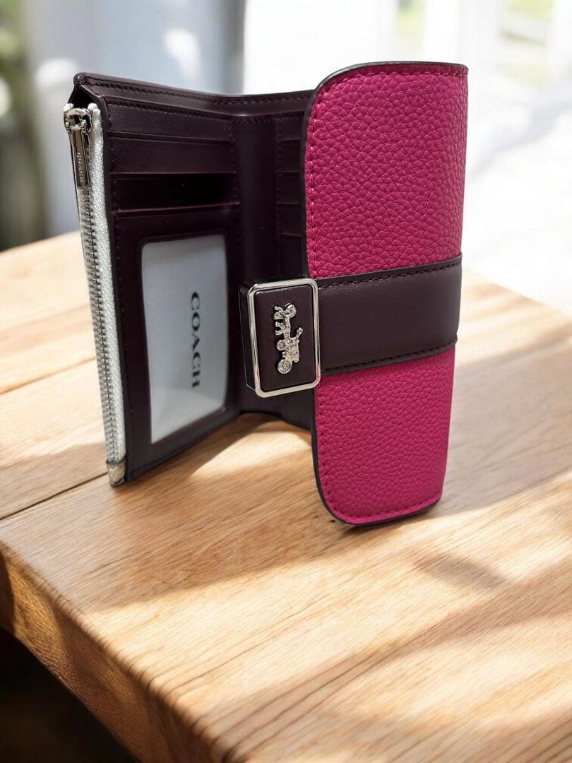 《新品》COACH 二つ折り財布ピンク/ベージュ新品