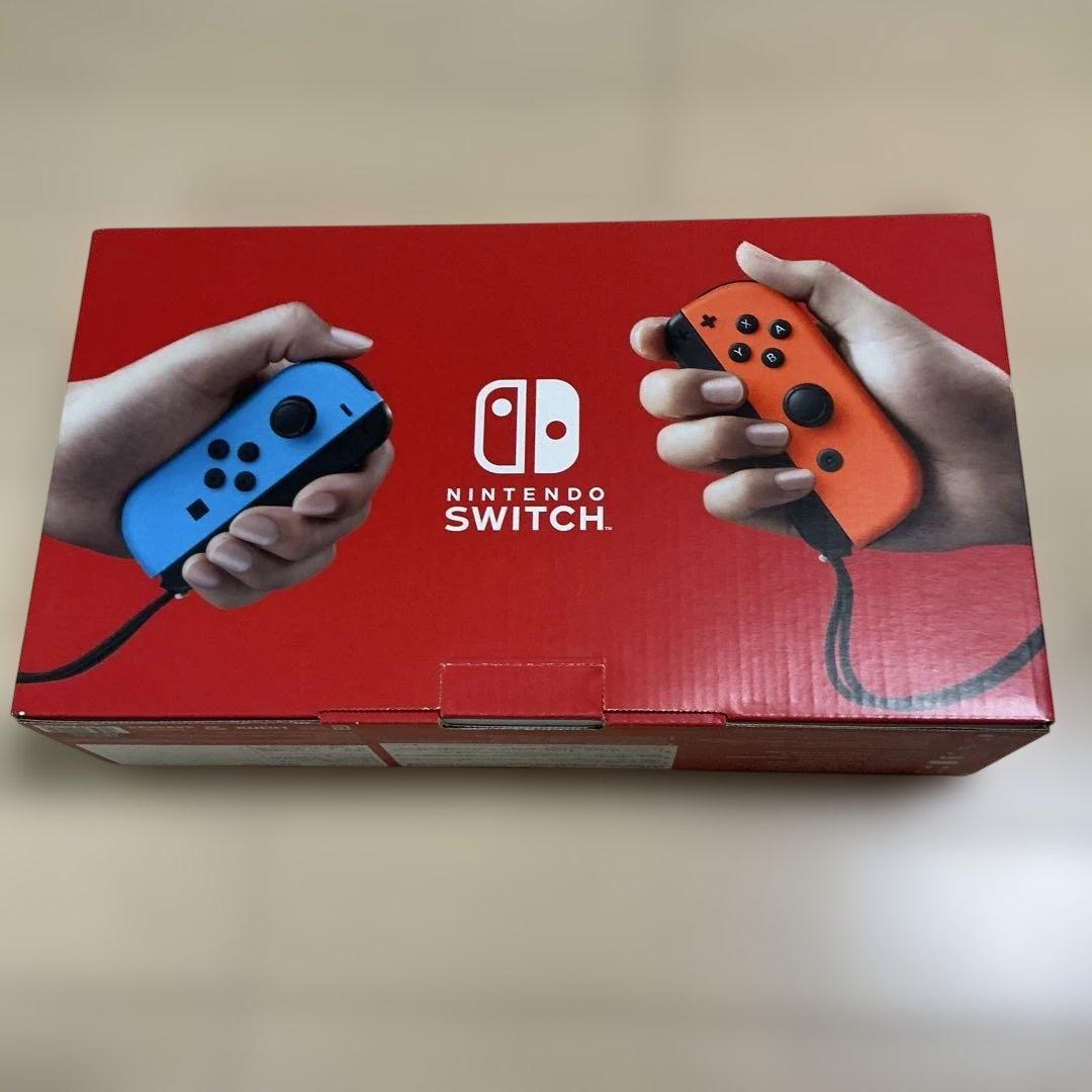 Nintendo Switch 本体　周辺アクセサリ +充電スタンド、収納ケース