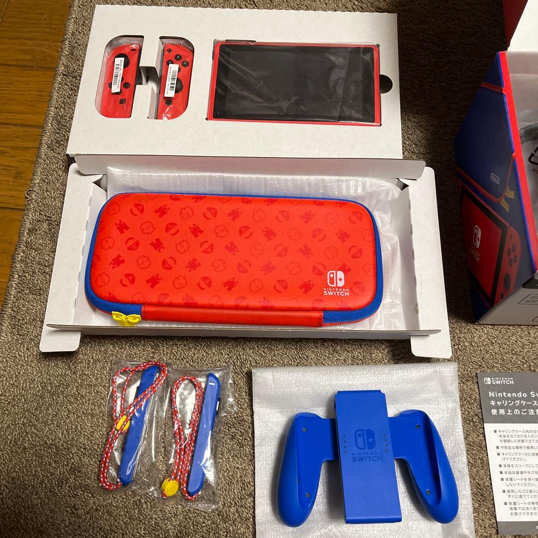 【美品】Nintendo Switch 本体 マリオレッド×ブルー ＋おまけ