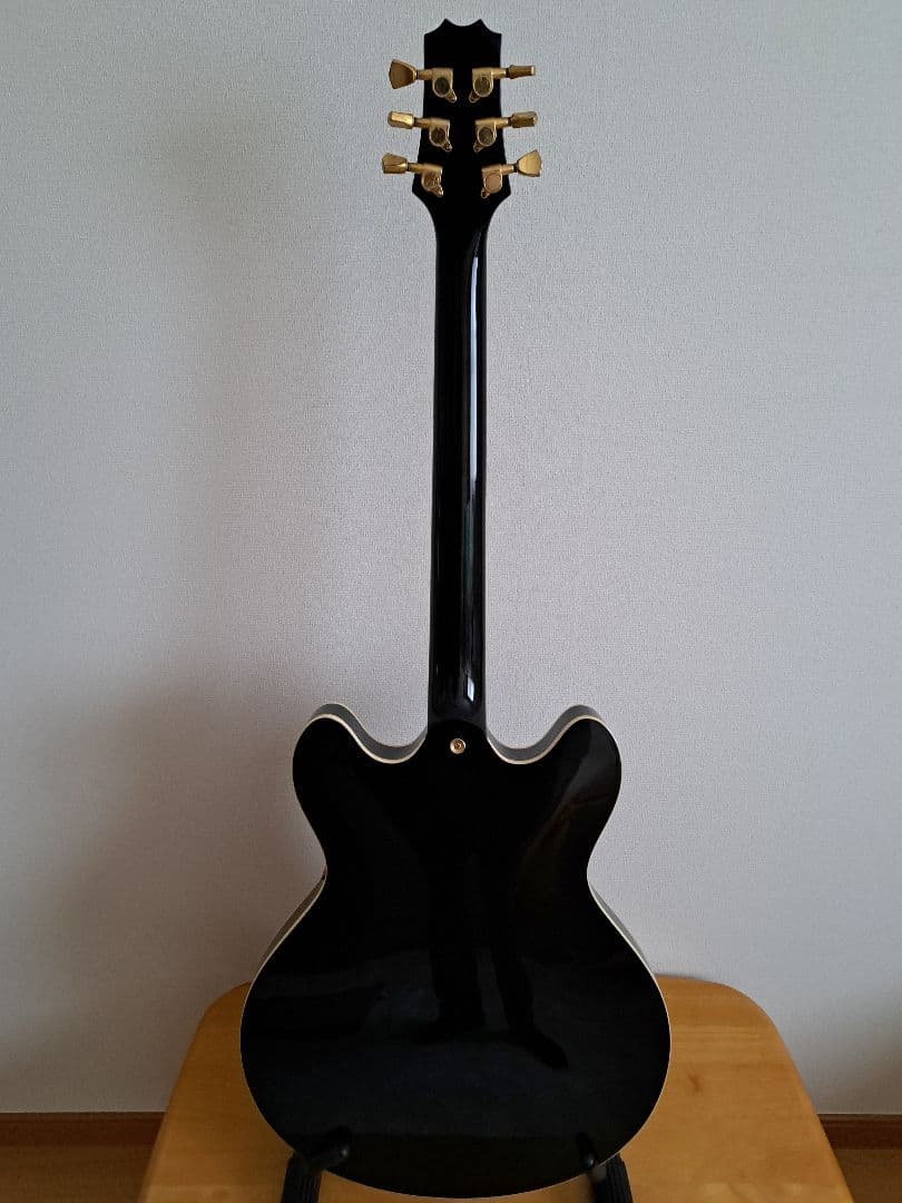 PEAVEY JF1EX セミアコ