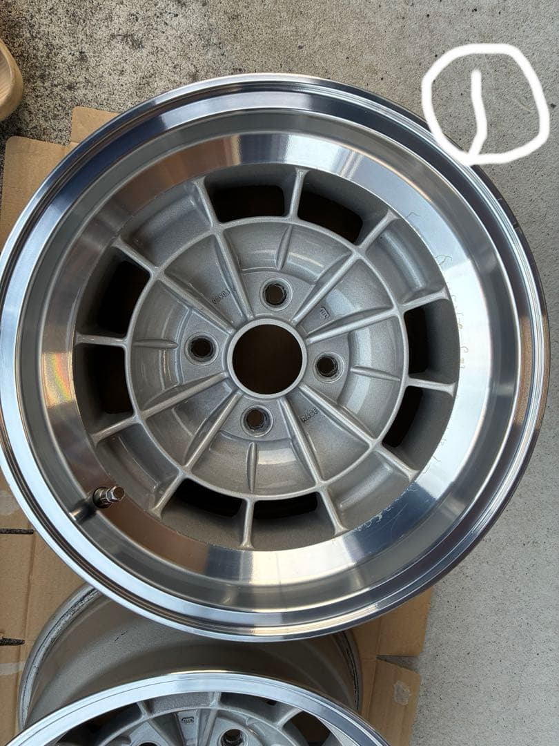 復刻版旧車　TOSCO トスコ14インチホイール　　　114.3 4H 8J