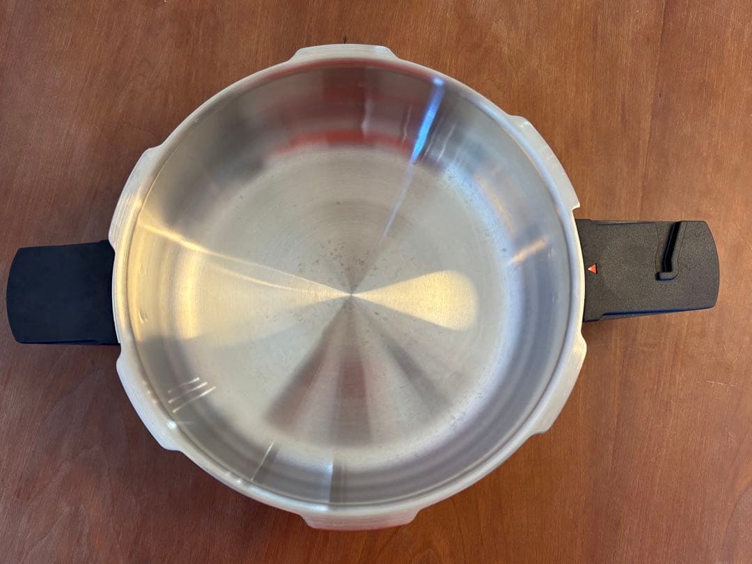 【ほぼ新品50%割】 アサヒ軽金属 ゼロ活力なべ パスカル 3.0L M 圧力鍋