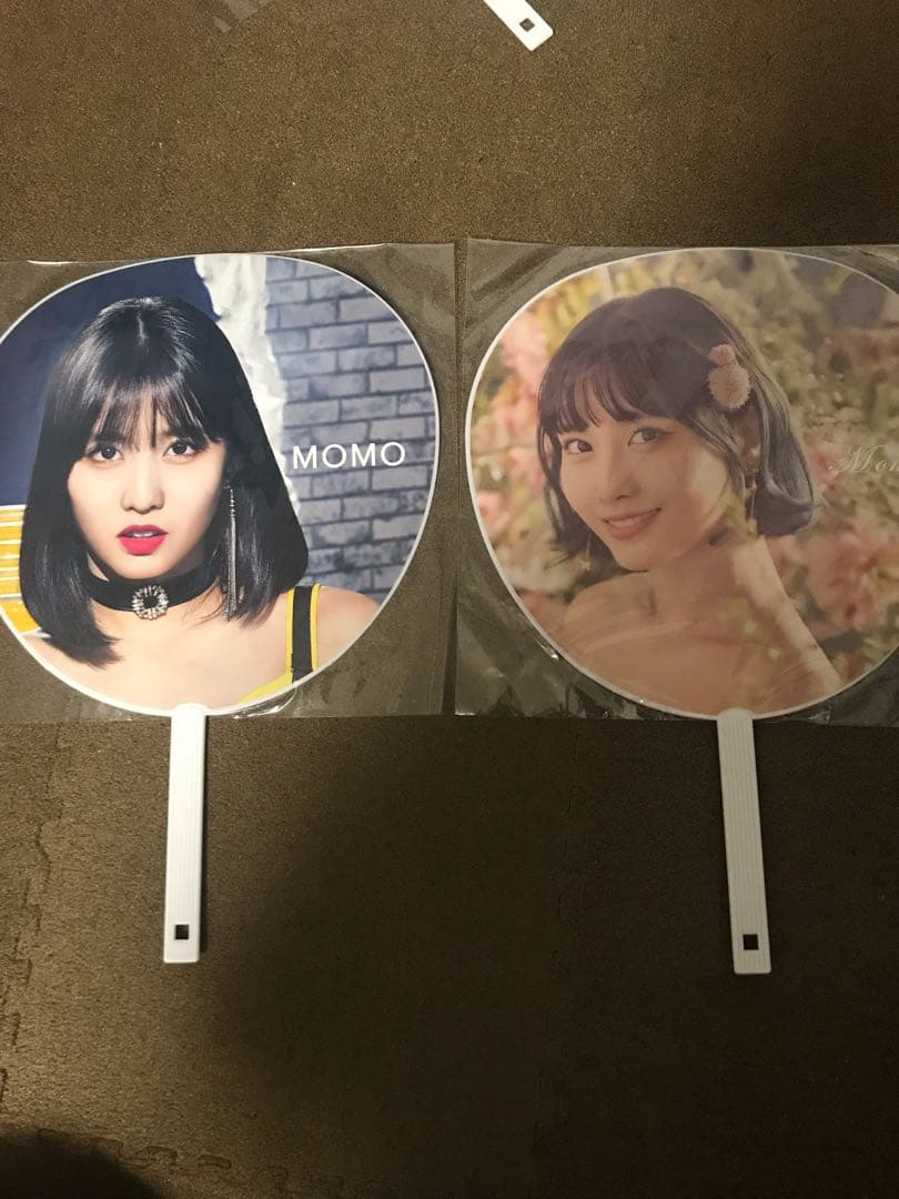 TWICE うちわ もも 値下げ可能  バラ売り可能