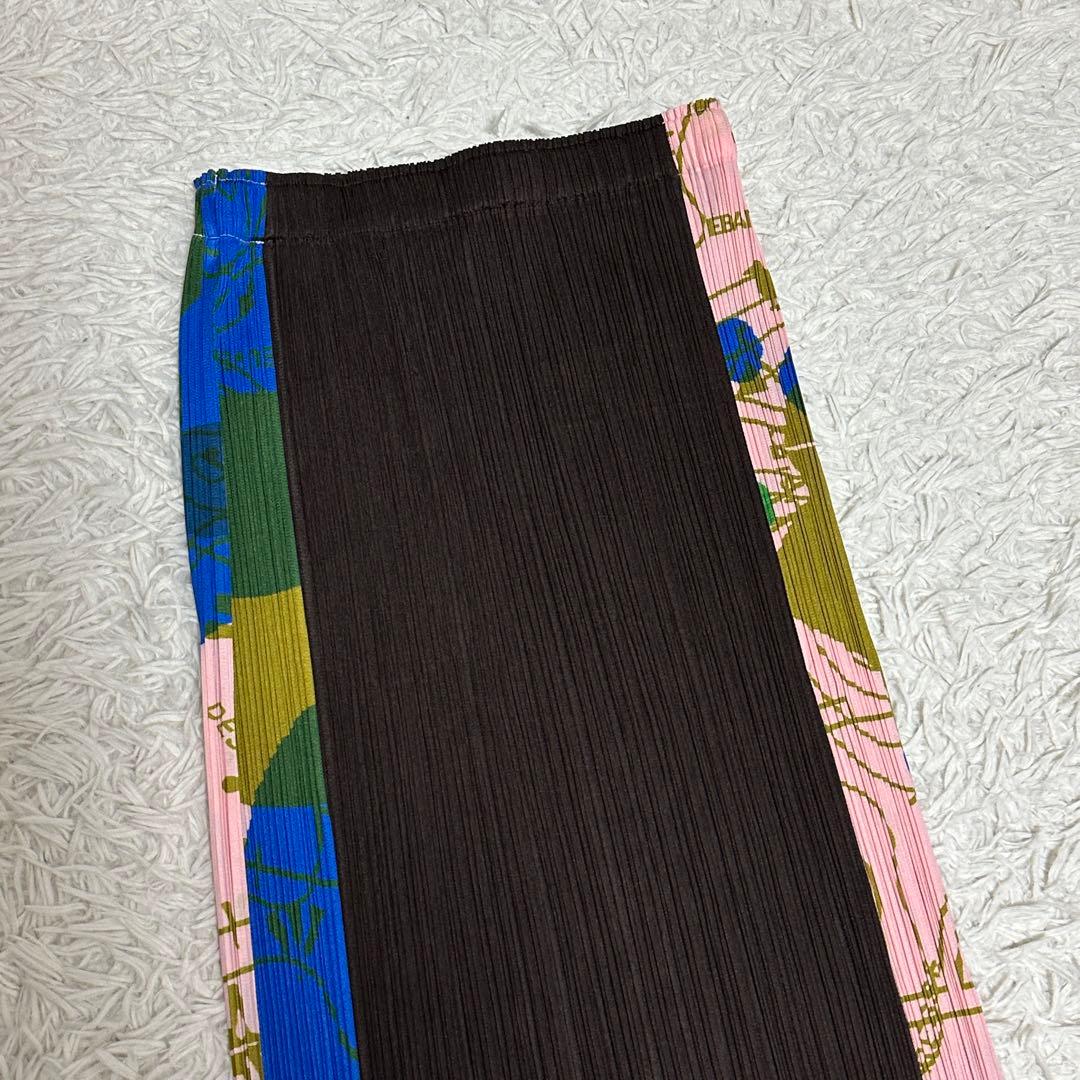 希少PLEATS PLEASE グラフィックスカート 2 PP22-JG776