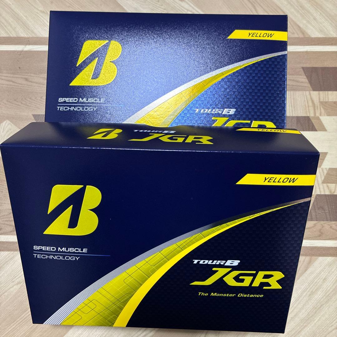 ブリヂストン TOUR B JGR ゴルフボール　ホワイトとイエロー　2ダース