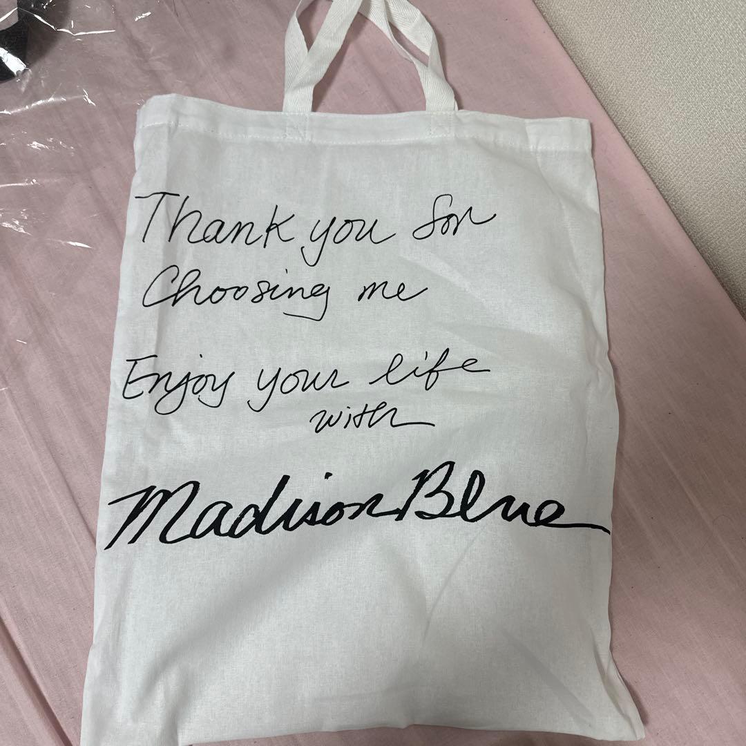新品　MADISONBLUE Hello Tシャツ ホワイト