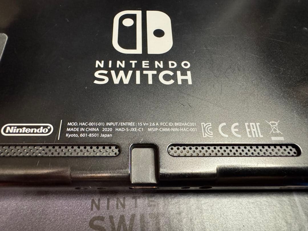Nintendo Switch ネオンブルー・ネオンレッド　本体