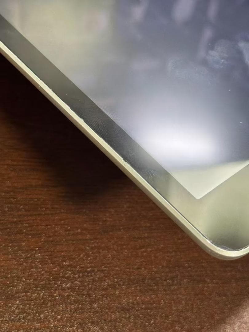 iPad 第9世代　256GB　シルバー　simフリー