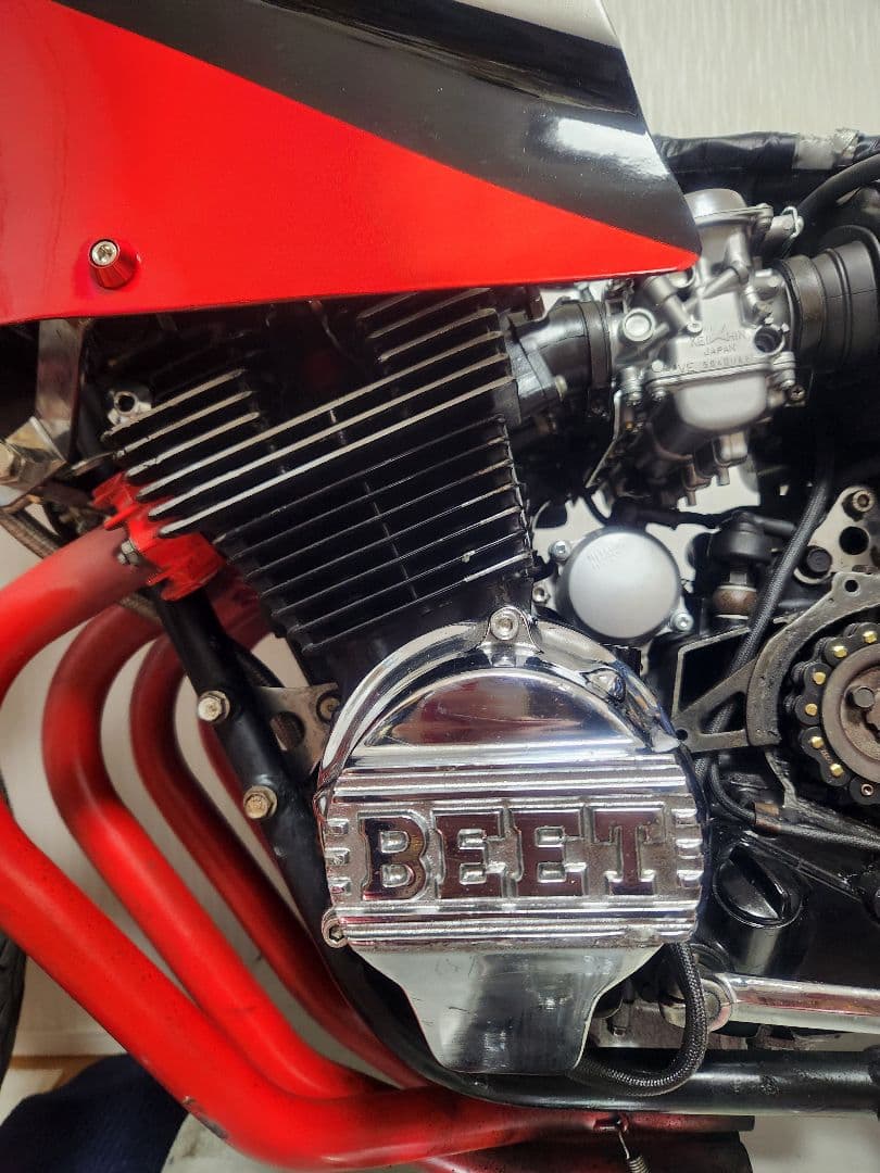 CBX 400F ジェネレータカバーBEET値下げ可能