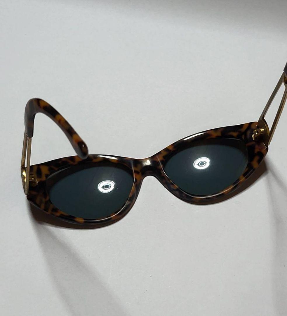 ◆FENDI　フェンディ◆金貨ロゴ付き　サングラス　べっ甲柄　男女兼用