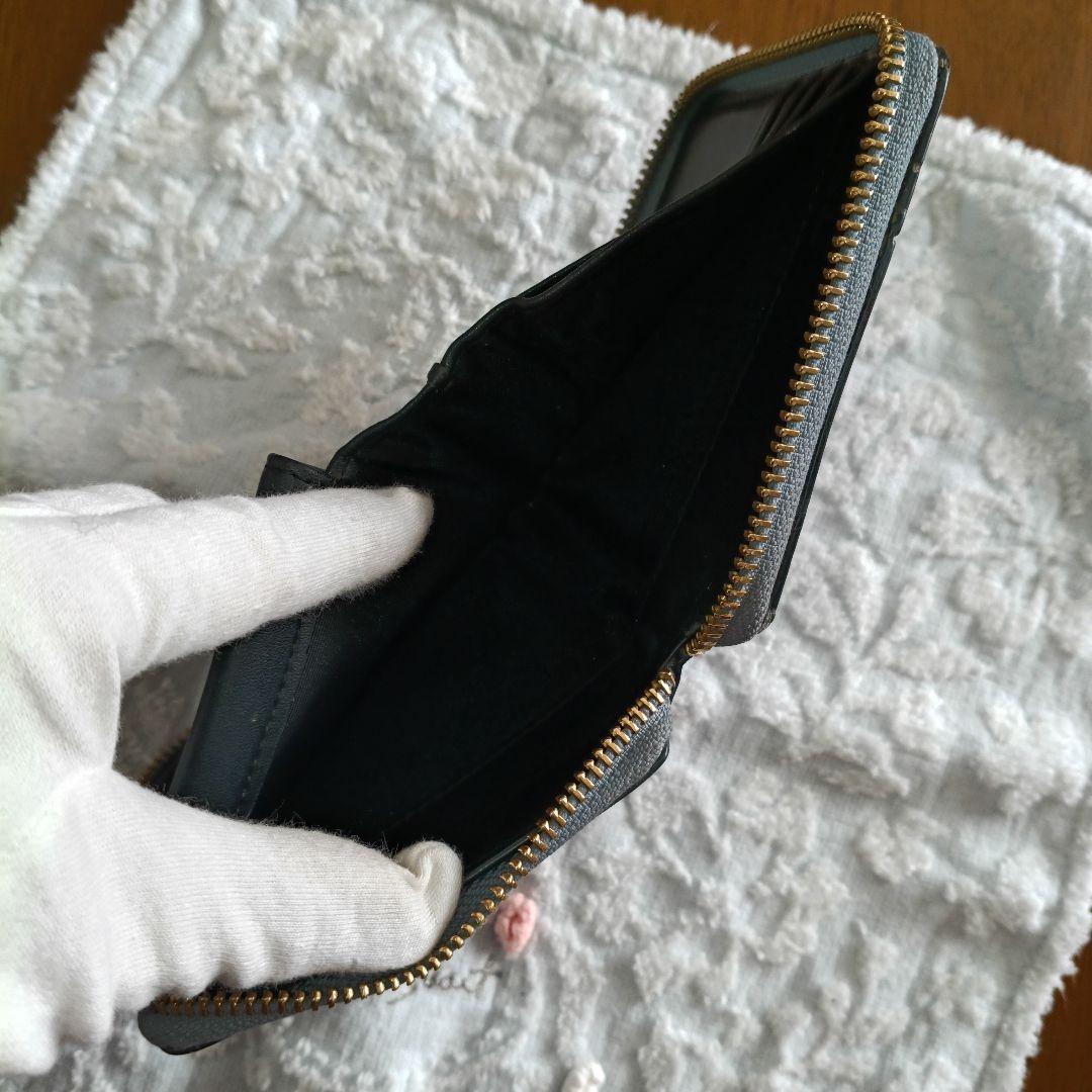 LOEWE二つ折り財布　パズル
