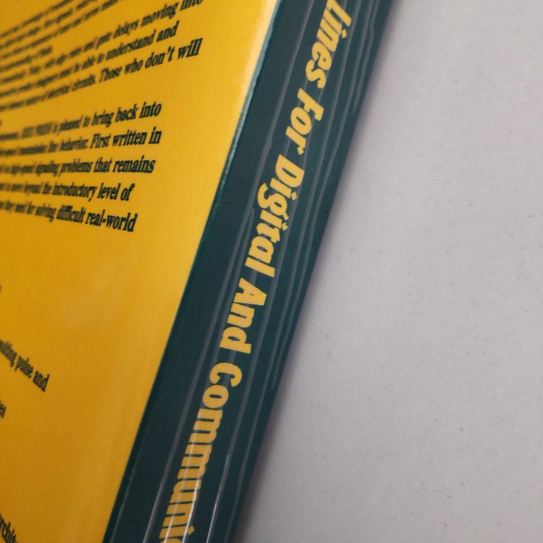 洋書 Transmission Lines for Digital and