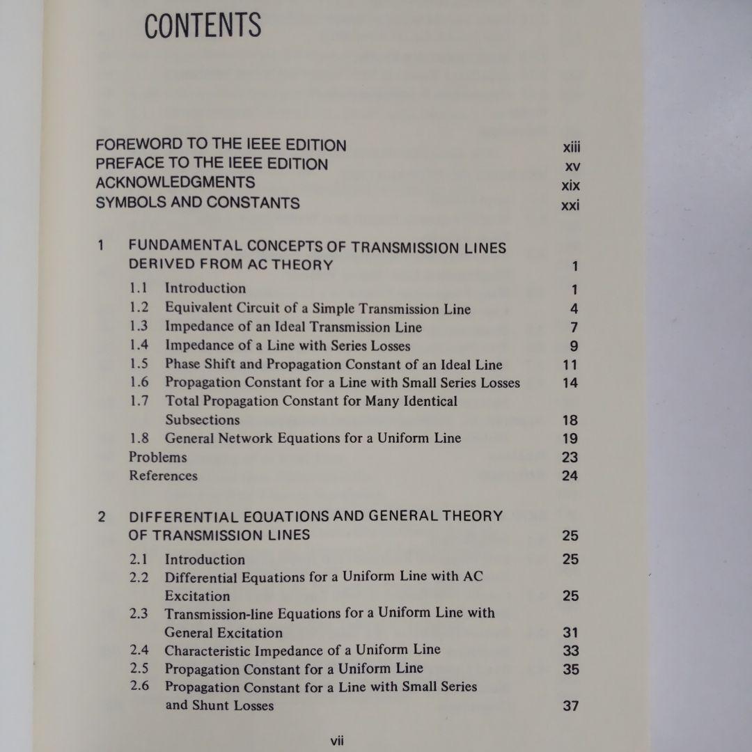 洋書 Transmission Lines for Digital and