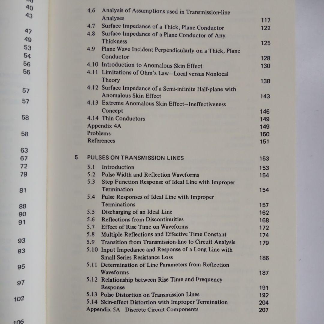 洋書 Transmission Lines for Digital and