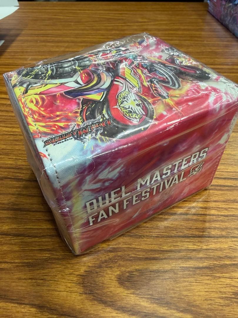 轟く侵略 レッドゾーン 合皮デッキケース 新品未開封