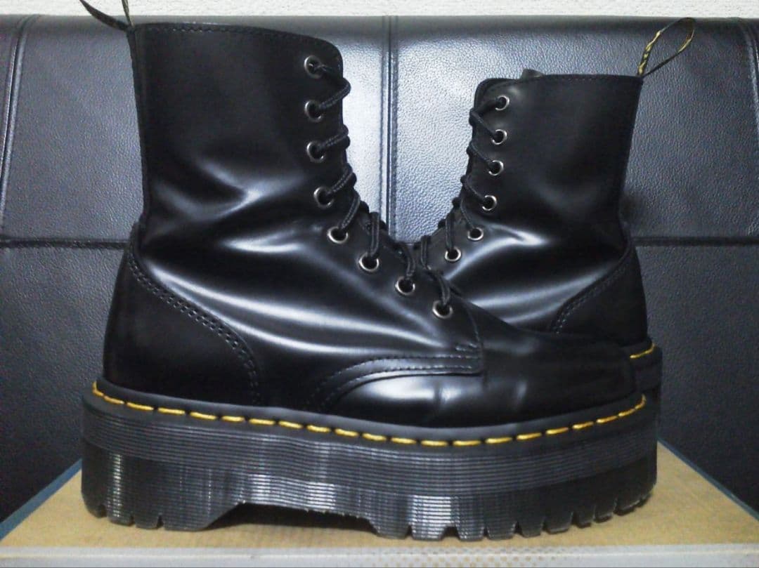 【極美品】Dr.Martens JADON UK3 厚底 8ホール 純正レース
