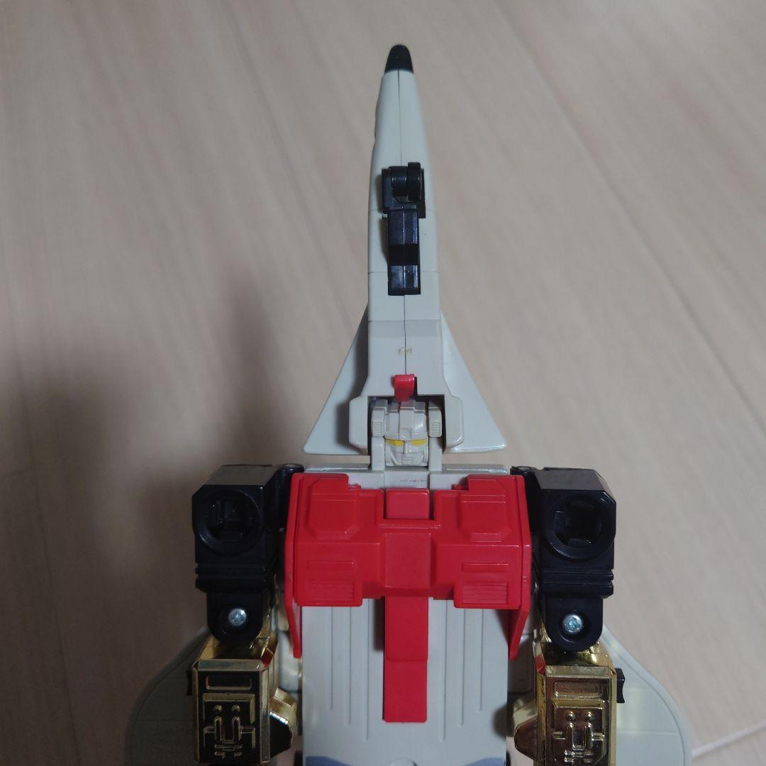 トランスフォーマー サイバトロン エアーボット/指揮官 シルバーボルト