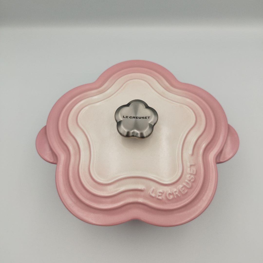 【美品】ル・クルーゼ　ブーケピンク　ココットフルール　20センチ