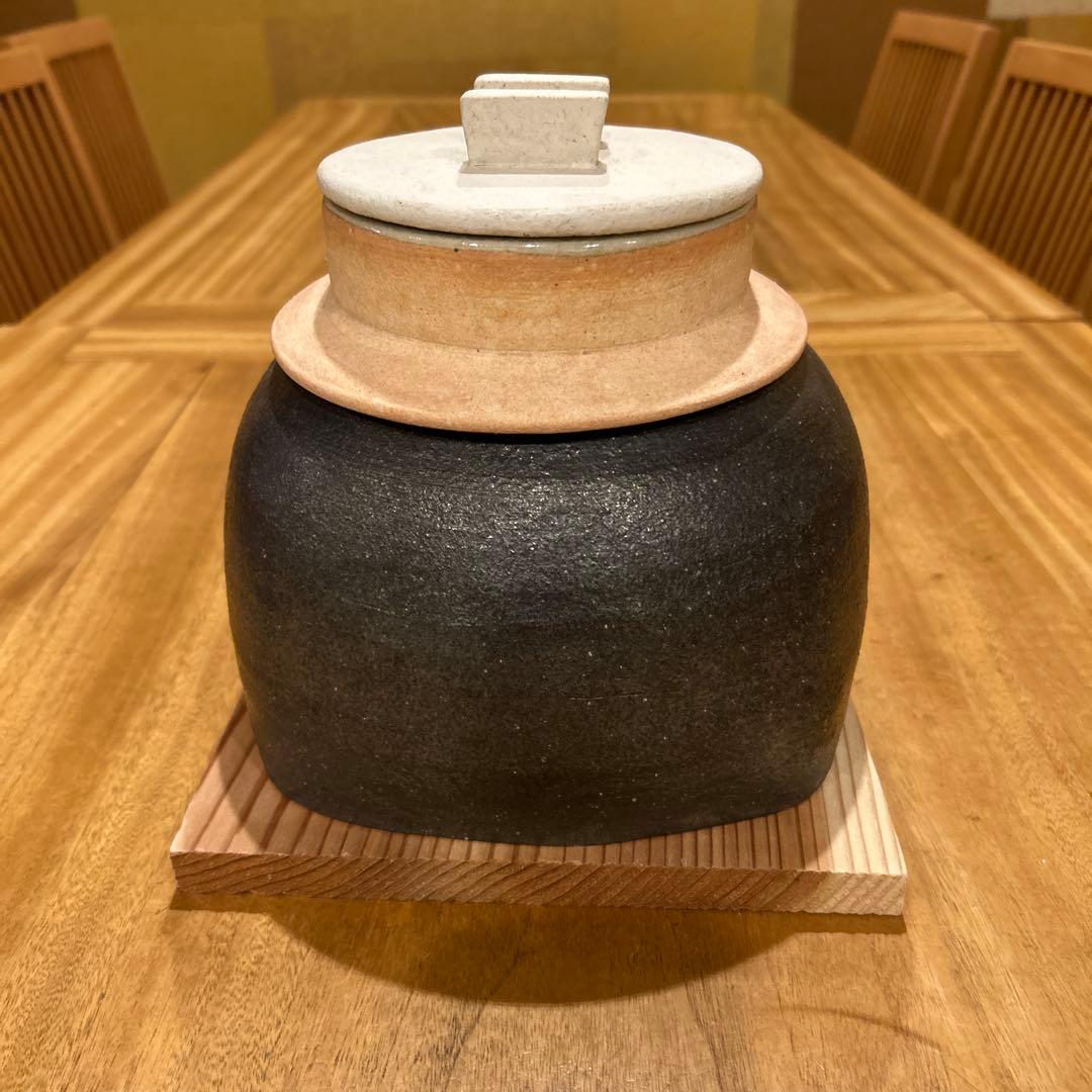 閑心窯 大杉康伸　かまどはん 白×黒
