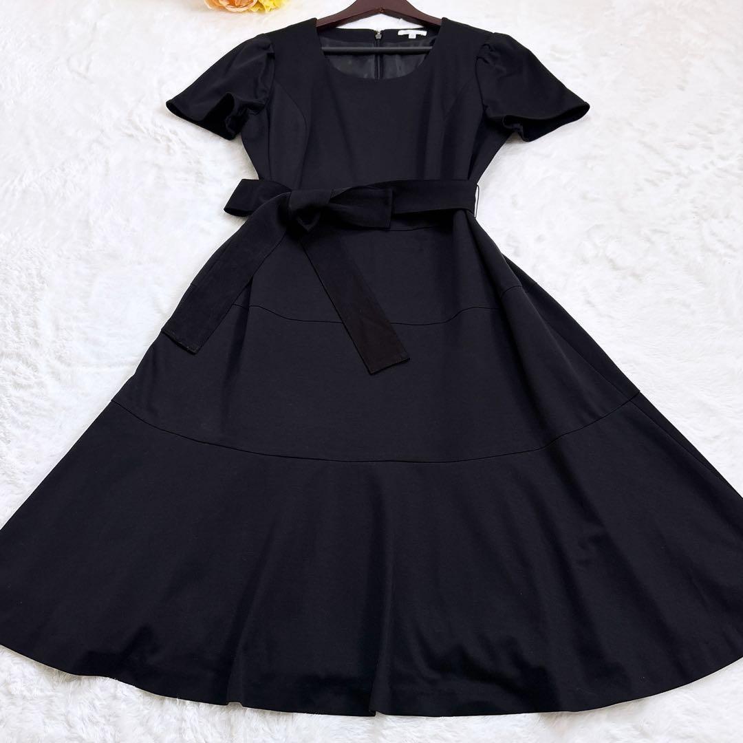 TO BE CHIC リボンベルト ひざ丈 フレアワンピース 黒 2XL 美品
