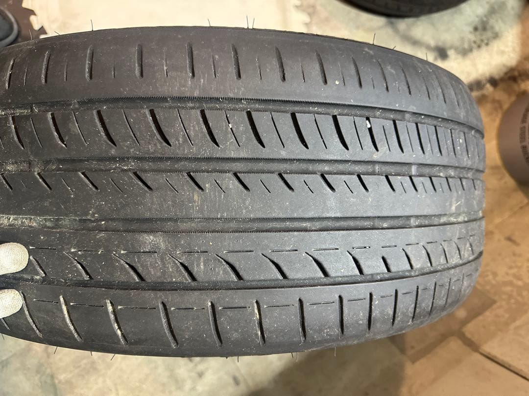 カールソン/ハルトゲ　21インチ　4本セットLSなどに‼️