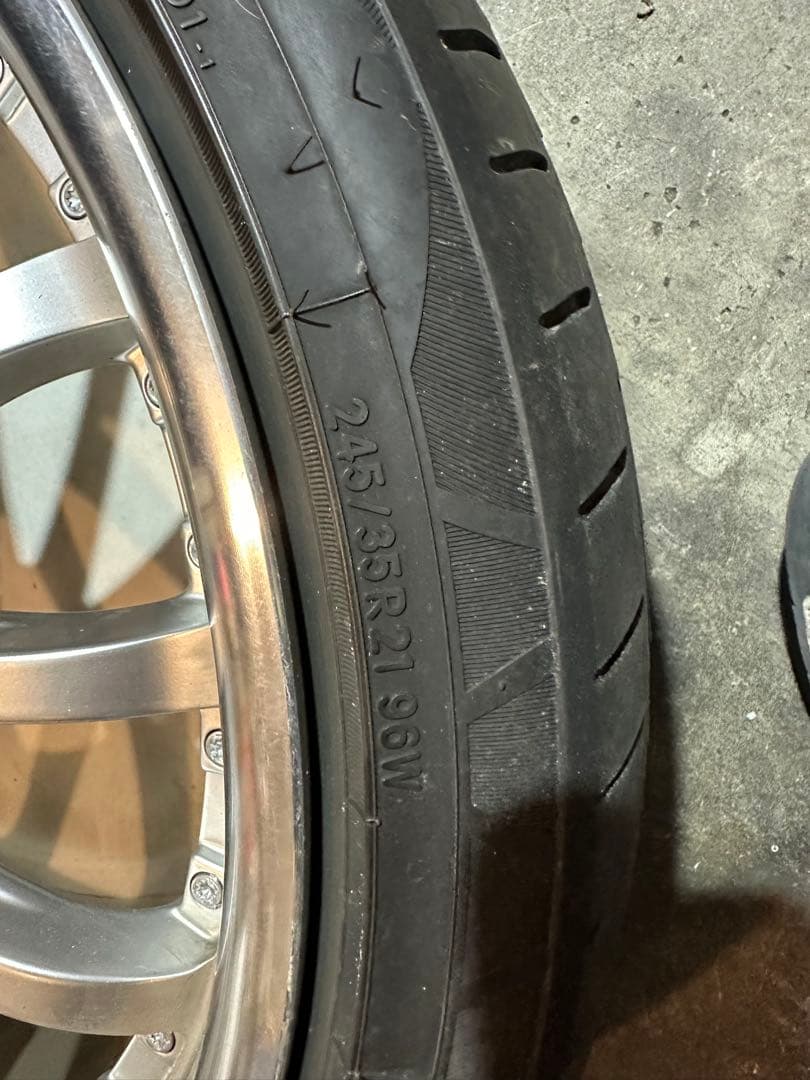 カールソン/ハルトゲ　21インチ　4本セットLSなどに‼️