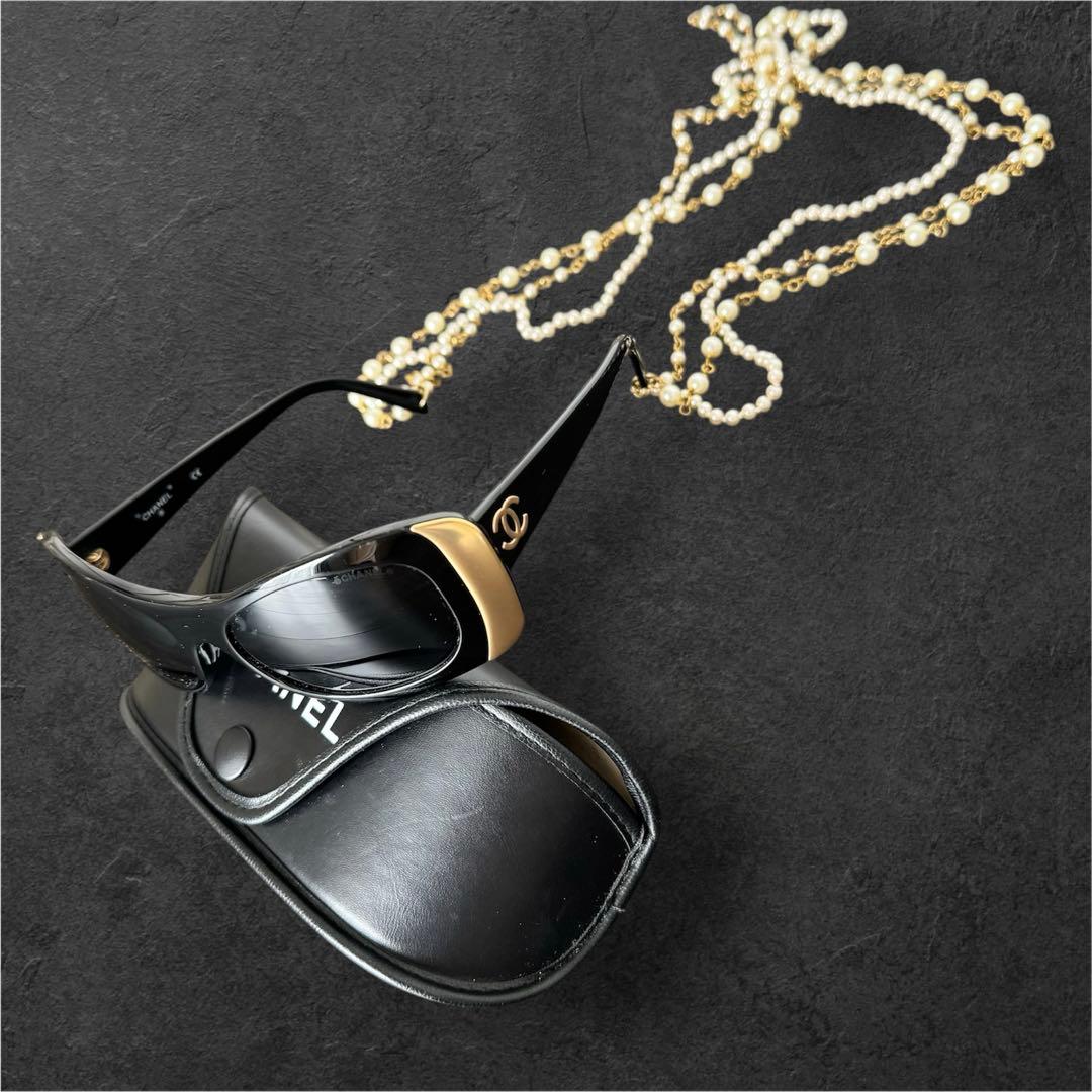 CHANEL パールチェーンサングラス