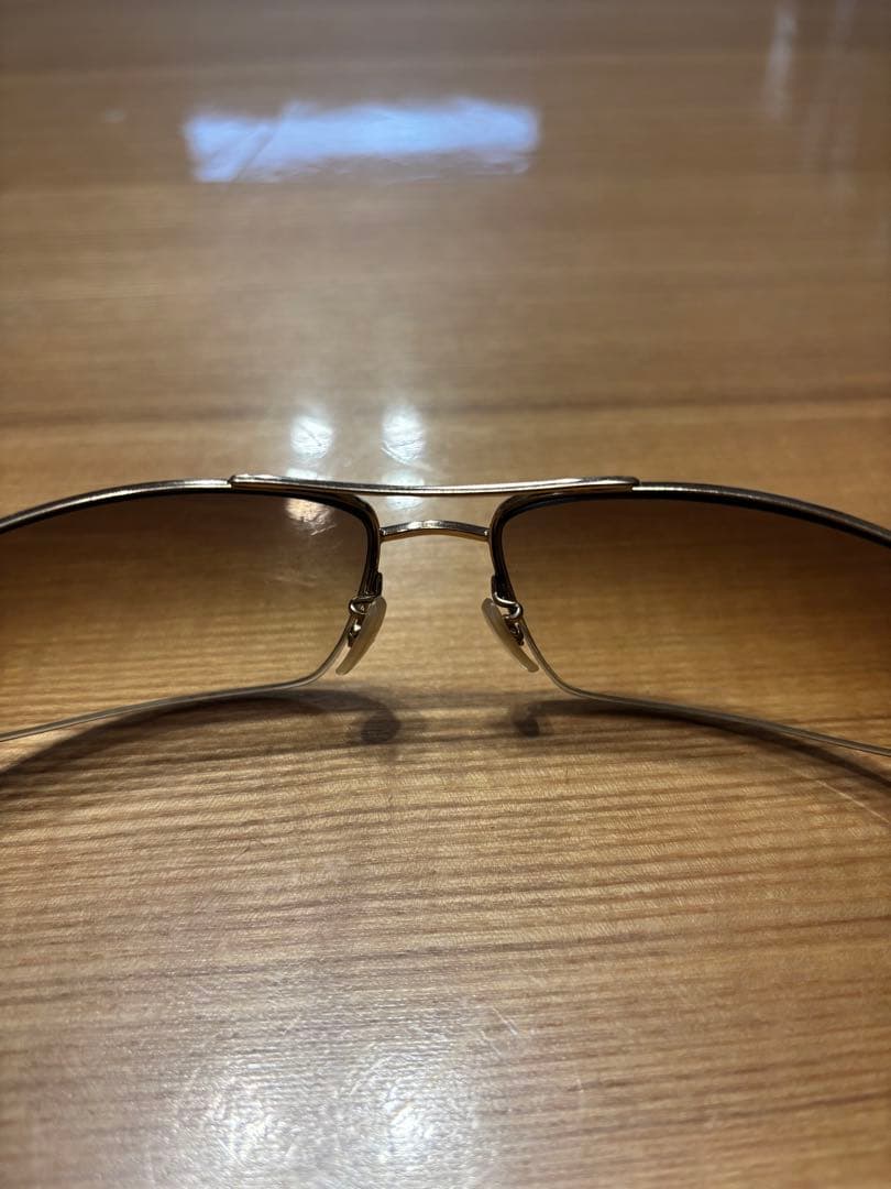 ブラウングラデーションレンズ サングラス