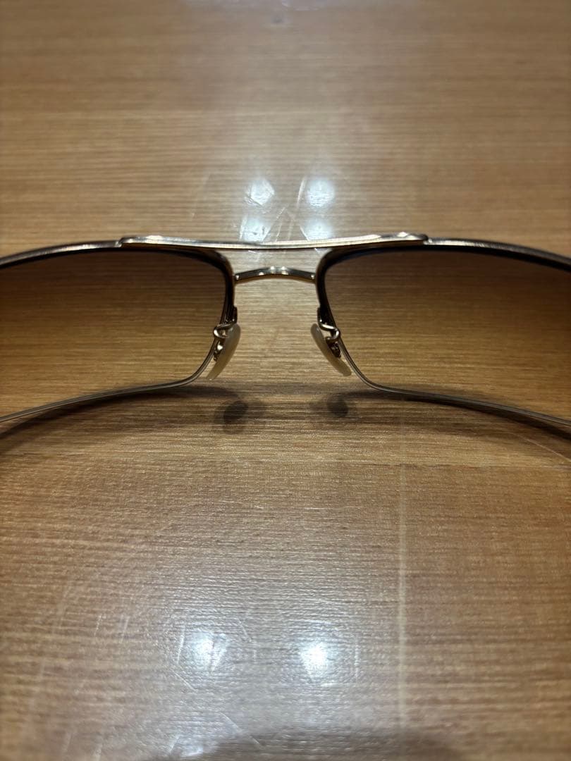 ブラウングラデーションレンズ サングラス