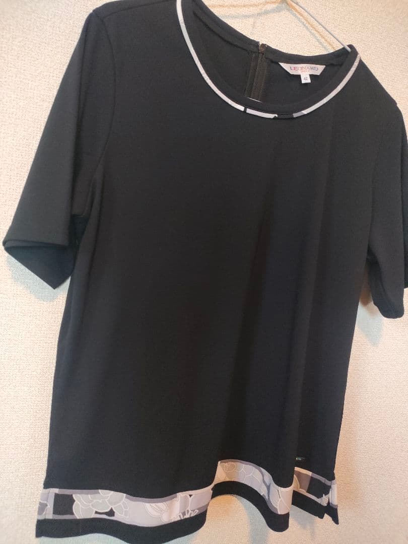 a64 超美品　LEONARD　レオナール　半歩　カットソー　42