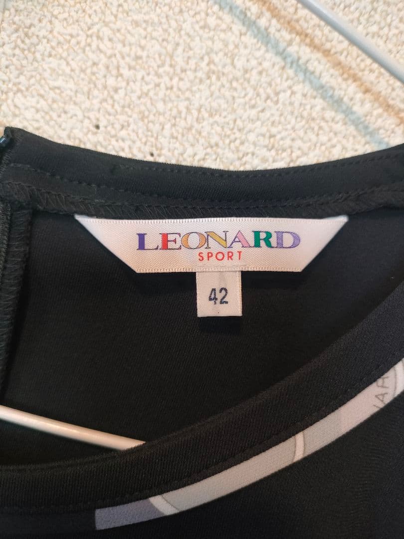 a64 超美品　LEONARD　レオナール　半歩　カットソー　42