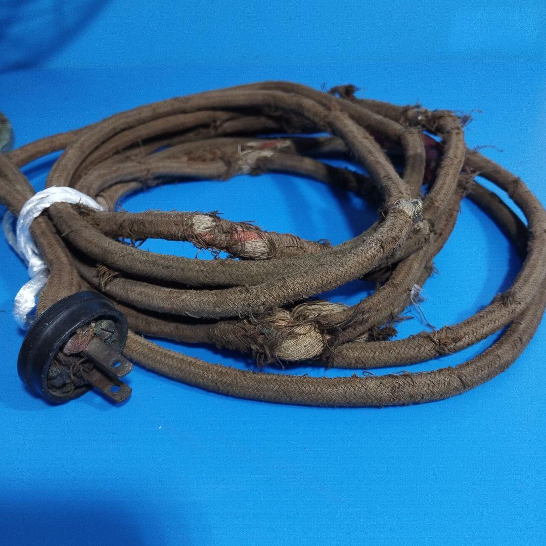 【蔵片付け品】【アンティーク】【昭和レトロ】芝浦製作所 卓上扇風機　ジャンク品