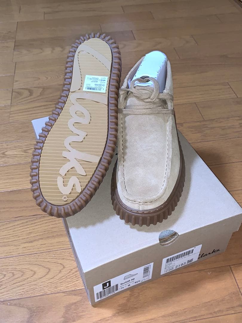 新品 Clarks Torhill Hi/トーヒルハイ (ダークサンドスエード)
