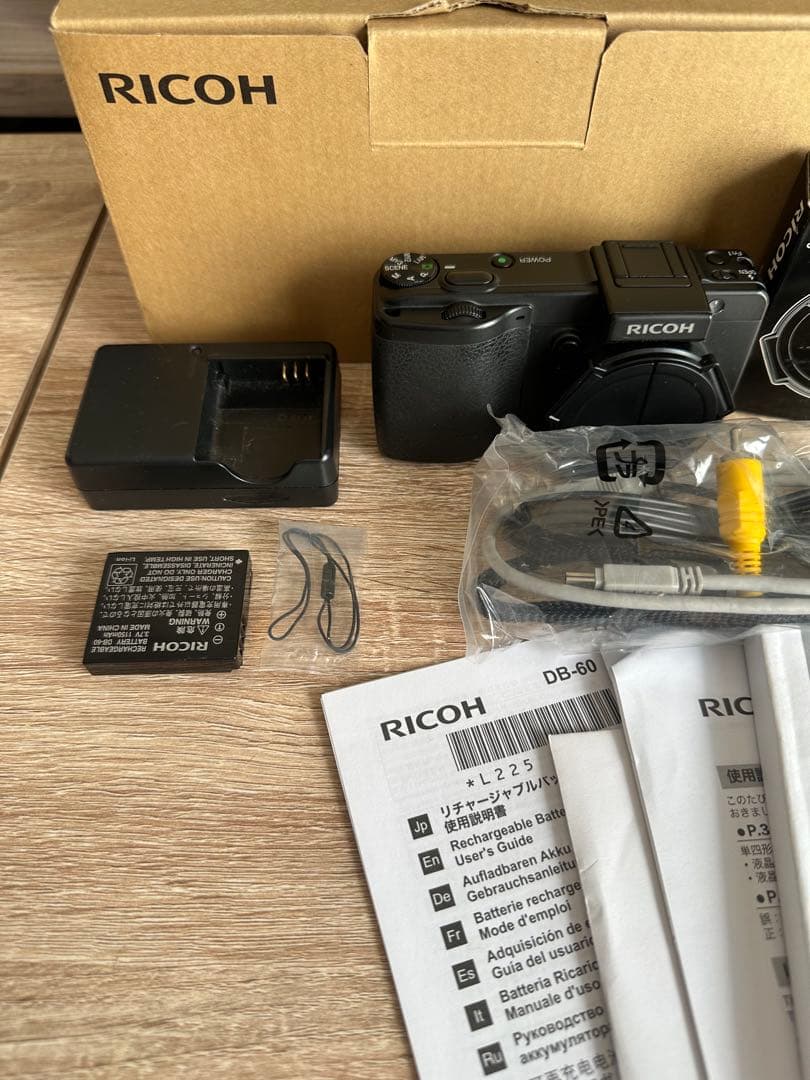 （ジャンク品）RICOH GX200