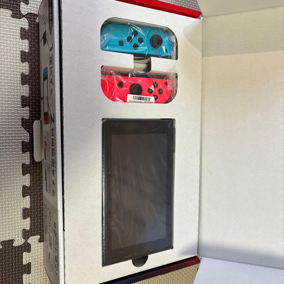 Nintendo Switch 本体 青と赤のJoy-Con microSD付