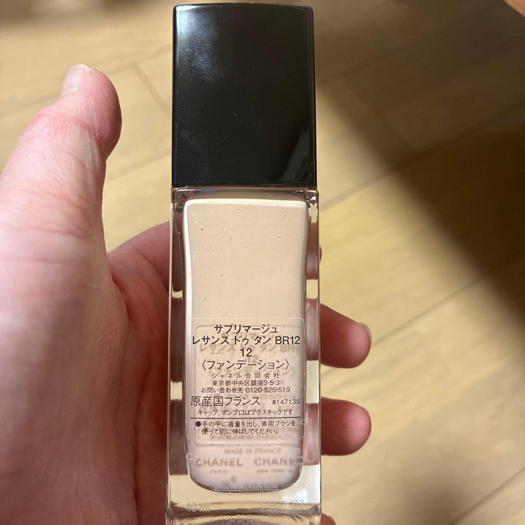 CHANEL リキッドファンデ　サブリマージュ レサンス ドゥタン　BR12