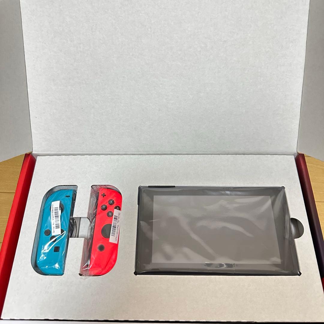 【はっぱ】新品　任天堂Switch Nintendo Switch