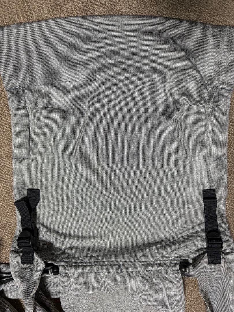 Stokke 抱っこ紐Limas Carrier Plus グレー