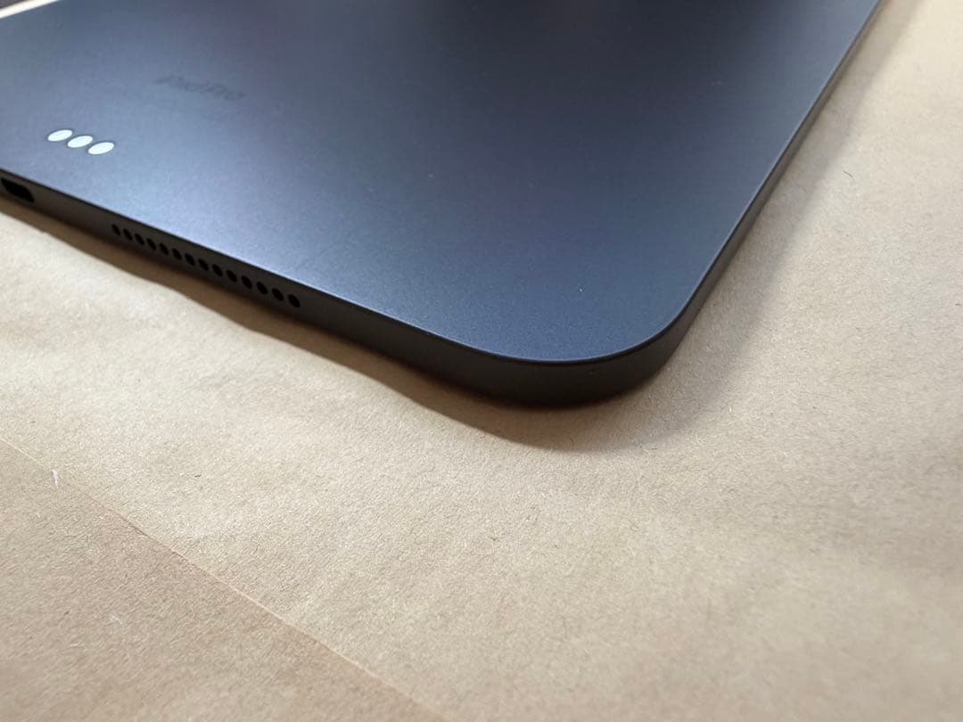 ほぼ新品バッテリー100%iPad Pro11インチ M4 256GB wifi