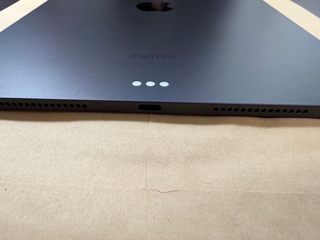 ほぼ新品バッテリー100%iPad Pro11インチ M4 256GB wifi