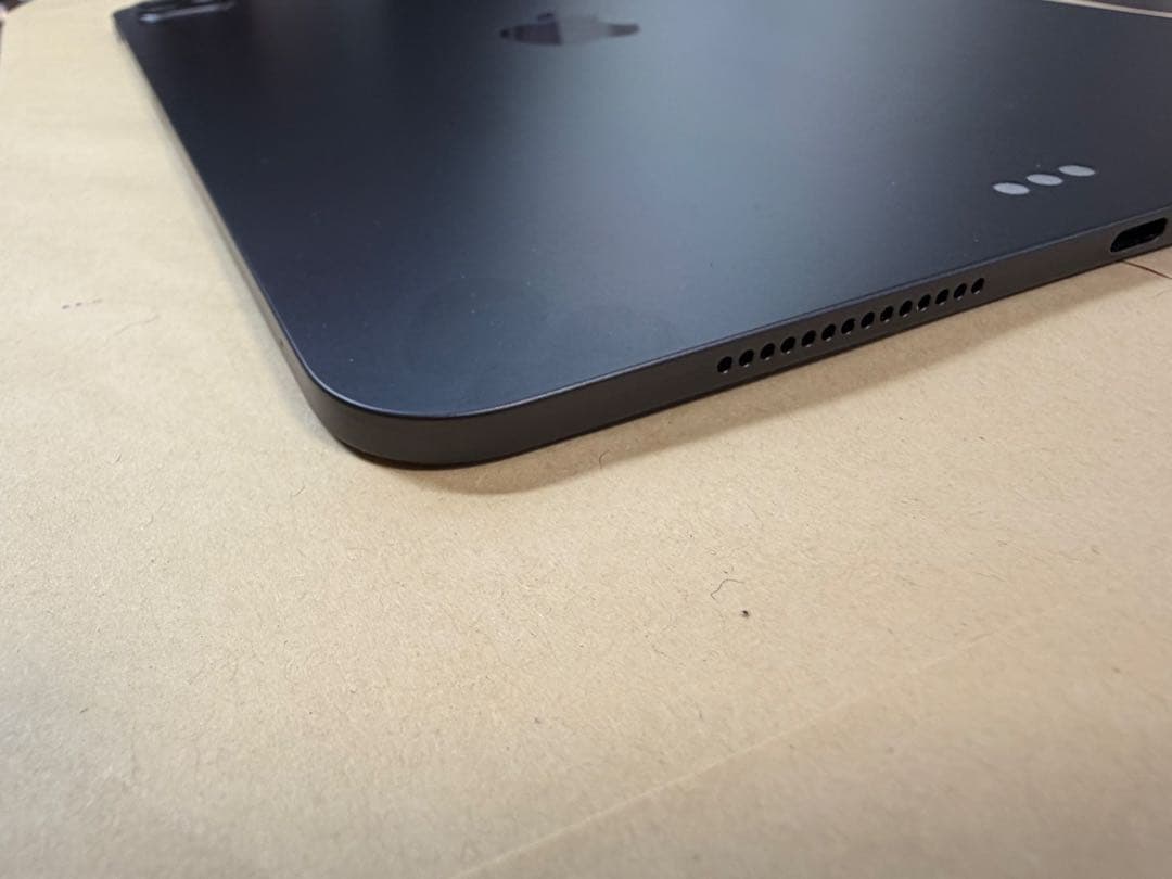 ほぼ新品バッテリー100%iPad Pro11インチ M4 256GB wifi