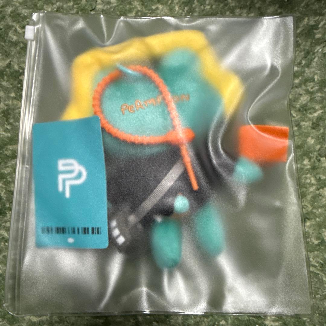 【新品未開封】PERMPOON PONDPHUWIN ドールキーチェーン