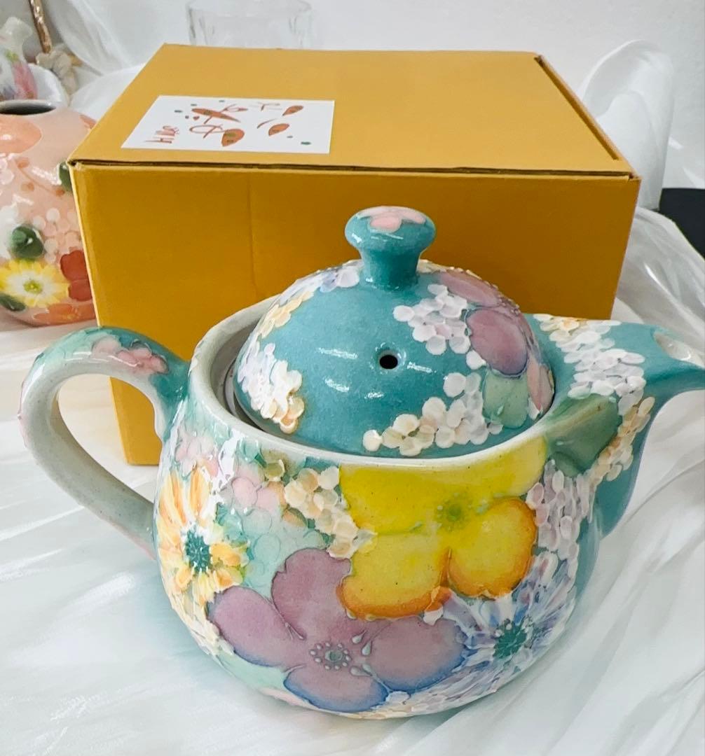 【新品未使用】工房「ゆずりは」丸ポット　瀬戸焼 食贈り物